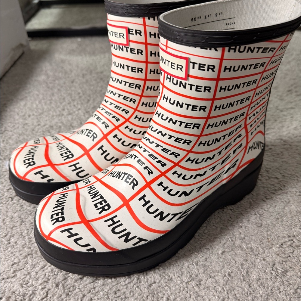 Hunter White and Red Logo Print Women's Rain Boots